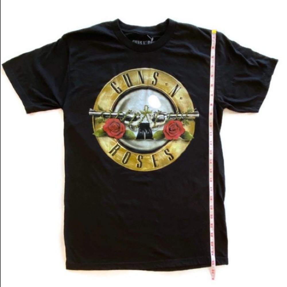 💛2/$25💛 Guns and Roses Graphic T-shirt Small
